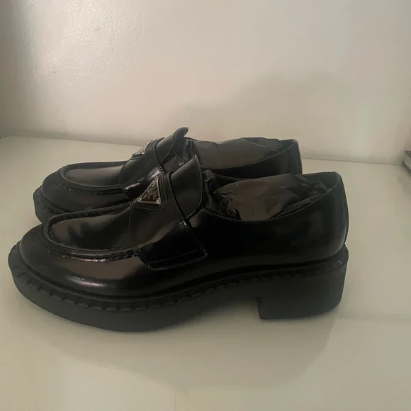 Prada women   Glossy Black Slip-On Loafers - Picture 3 of 6